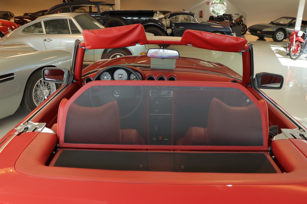 MB2SLCD Cabriolet wind deflector Mercedes-Benz SL (R107) 1971-1989 Red (5)