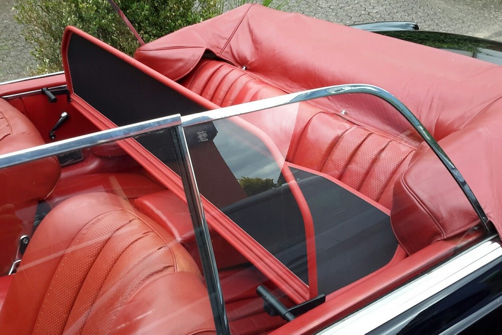MB4SCLCD Cabriolet wind deflector Mercedes-Benz S-Class (W111) 1961-1971 Red (3)