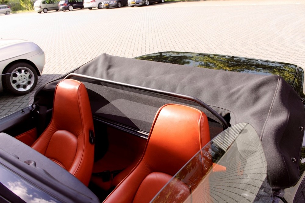 POR4044CD Cabriolet wind deflector Porsche 968 Cabriolet 1991-1995 Black (7)