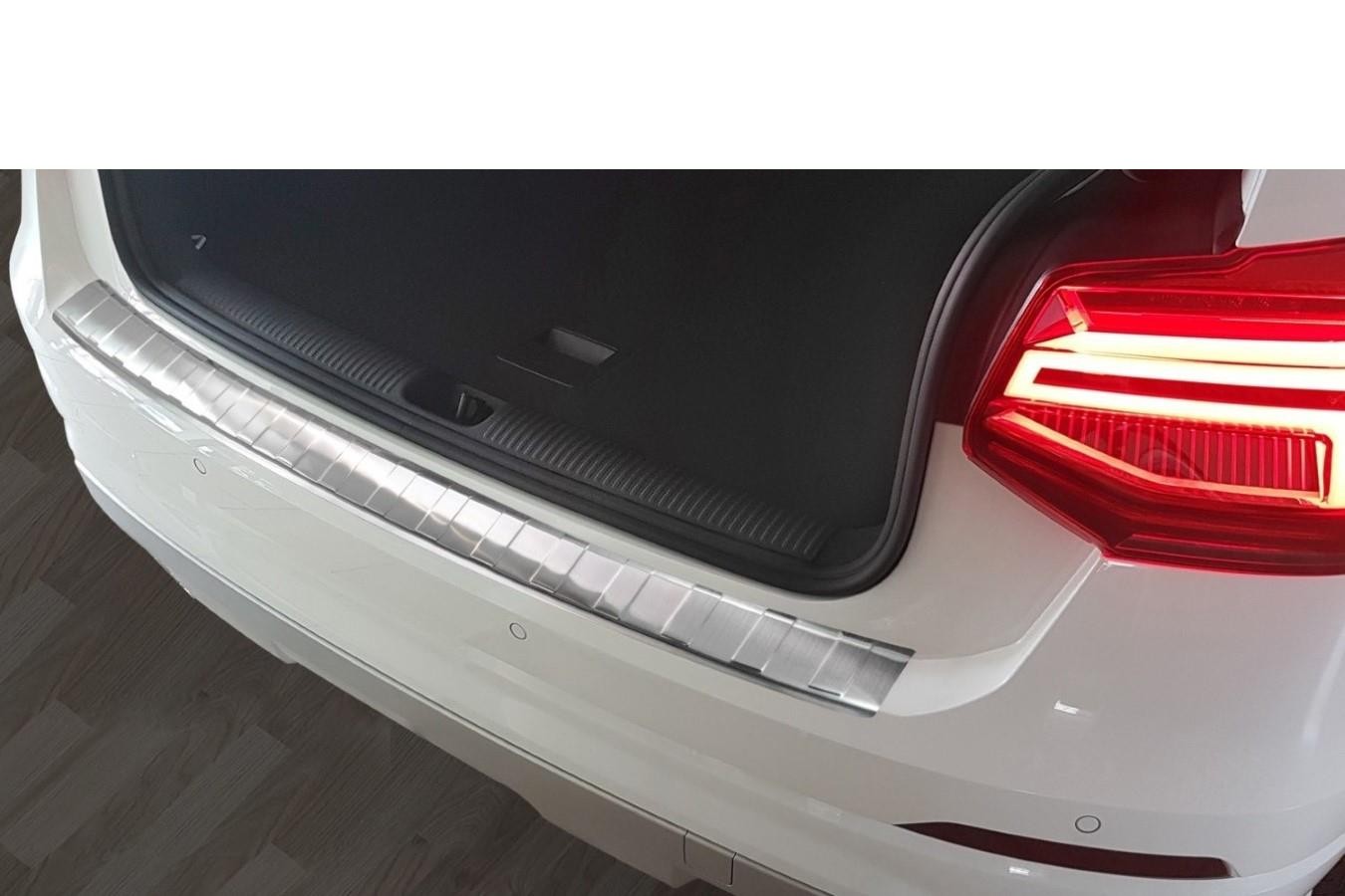 Protection de seuil de coffre Audi Q2 (GA) 2016-2020 acier inox brossé