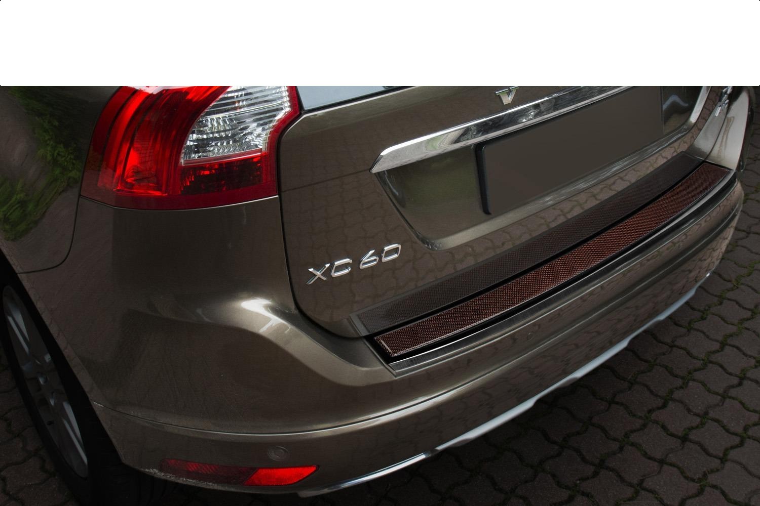 Bumper protector: Volvo XC60 II 2017-present rear bumper protector ...