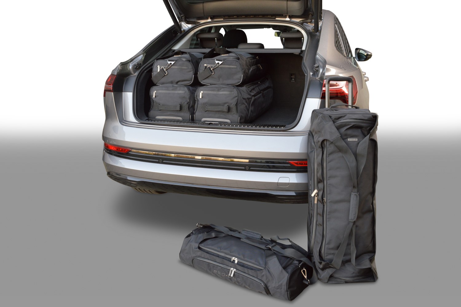 Travel bag set Audi Q8 e-tron Sportback (GE) 2022-present Pro.Line