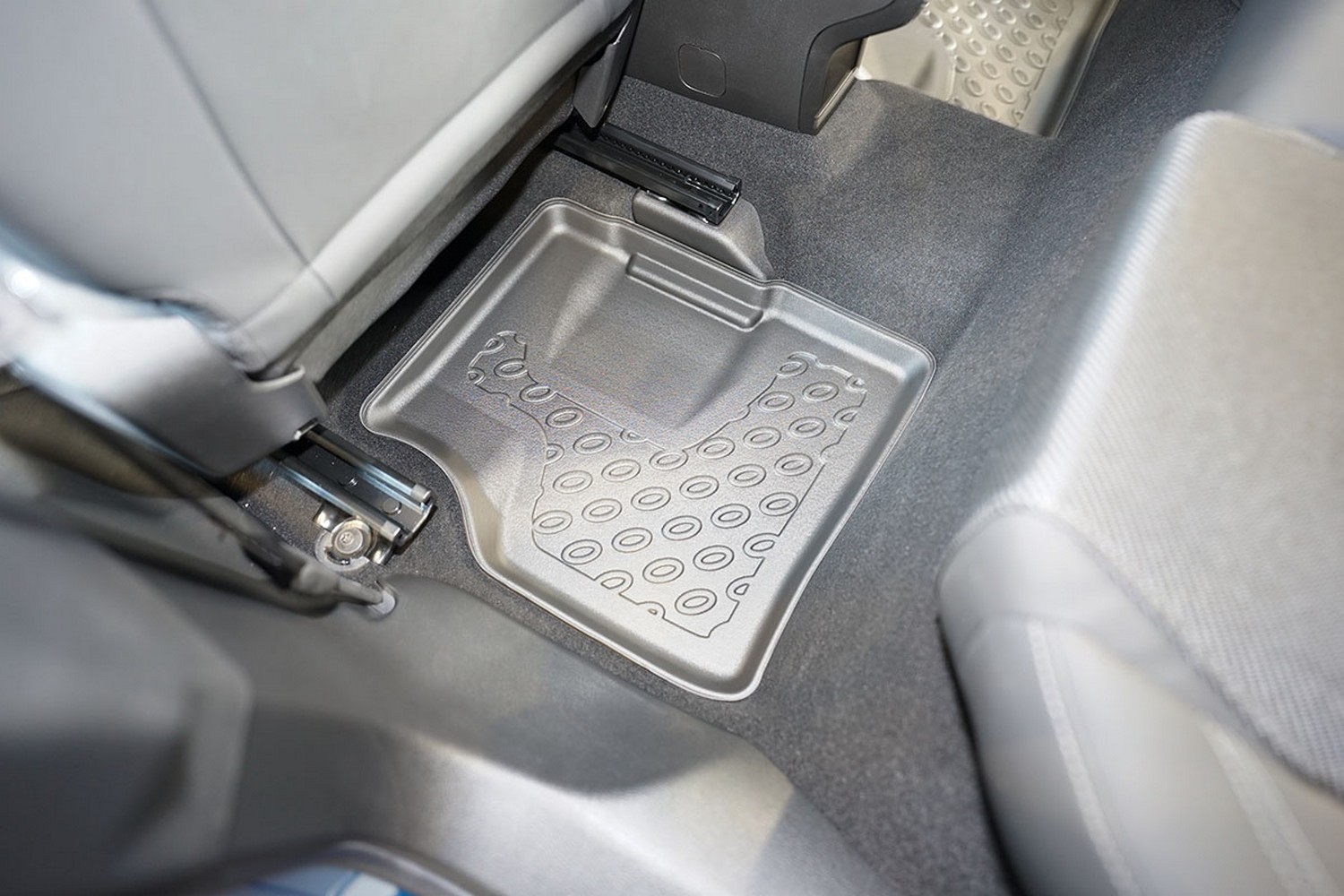 Car mats suitable for Alfa Romeo Tonale (965) 2022-present Cool Liner PE/TPE rubber (ALF1TOFM-C) (4) Car mats suitable for Alfa Romeo Tonale (965) 2022-present Cool Liner PE/TPE rubber (ALF1TOFM-C) (4)