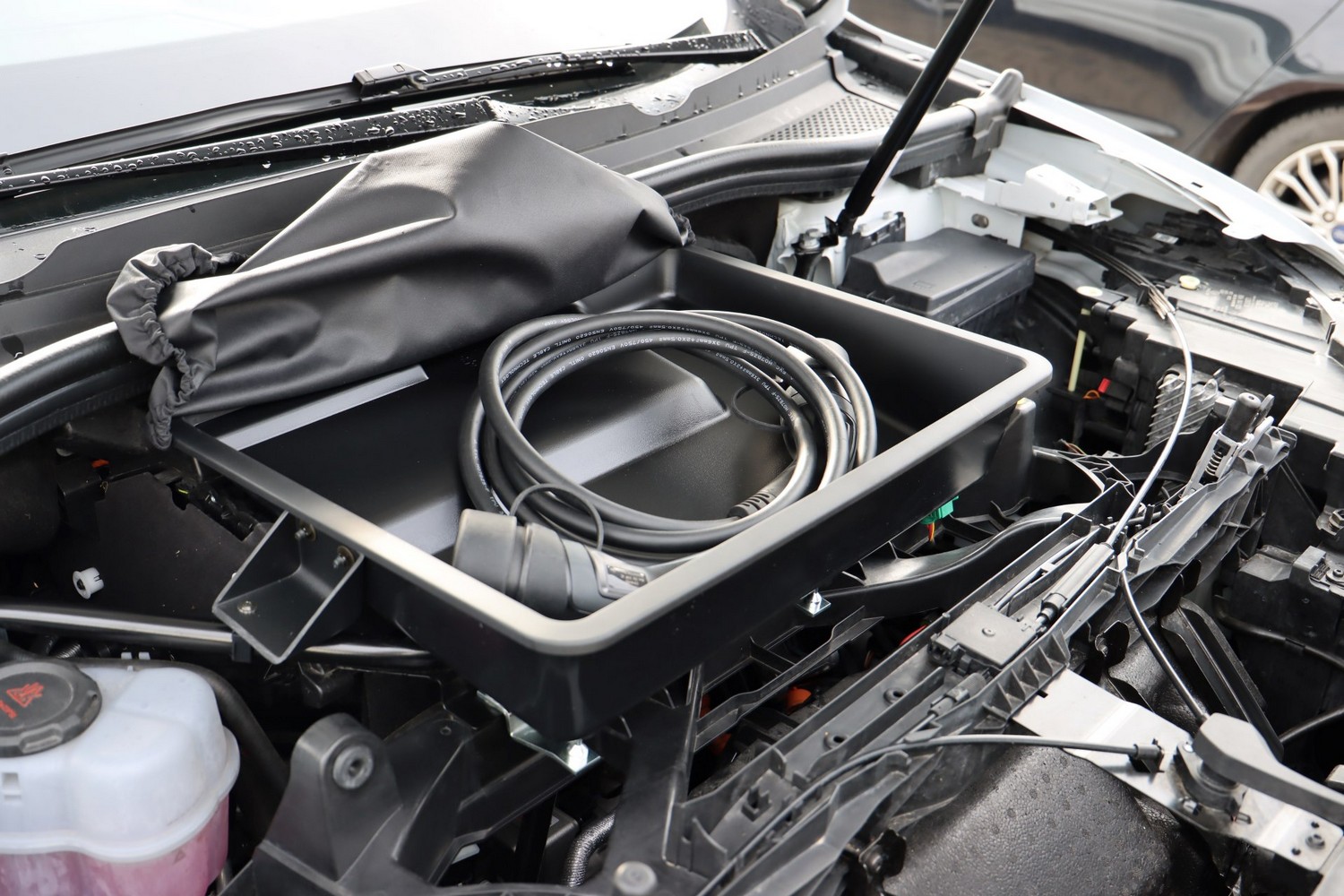 Frunk tray Audi Q4 e-tron (FZ) 2021-present (3) Frunk tray Audi Q4 e-tron (FZ) 2021-present (3)