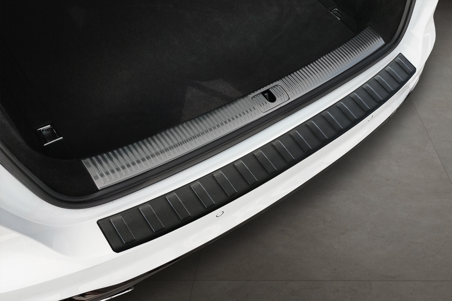 Rear bumper protector suitable for Audi A4 Avant (B9) 2015-present wagon stainless steel matt black