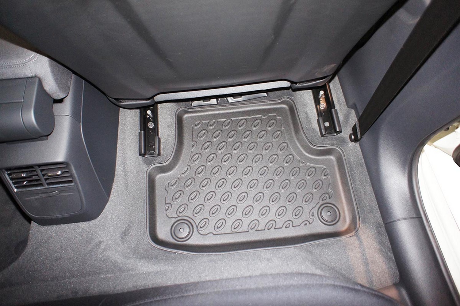Car mats suitable for Audi A3 Limousine (8Y) 2020-present 4-door saloon Cool Liner PE/TPE rubber (AUD4A3FM-C) (5) Car mats suitable for Audi A3 Limousine (8Y) 2020-present 4-door saloon Cool Liner PE/TPE rubber (AUD4A3FM-C) (5)