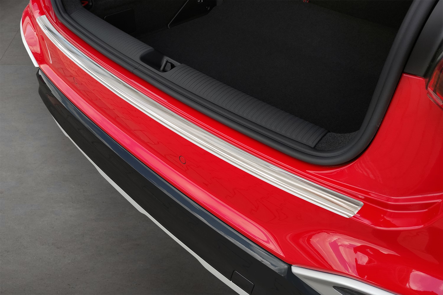Protection de seuil de coffre Audi Q2 (GA) 2020-présent acier inox brossé