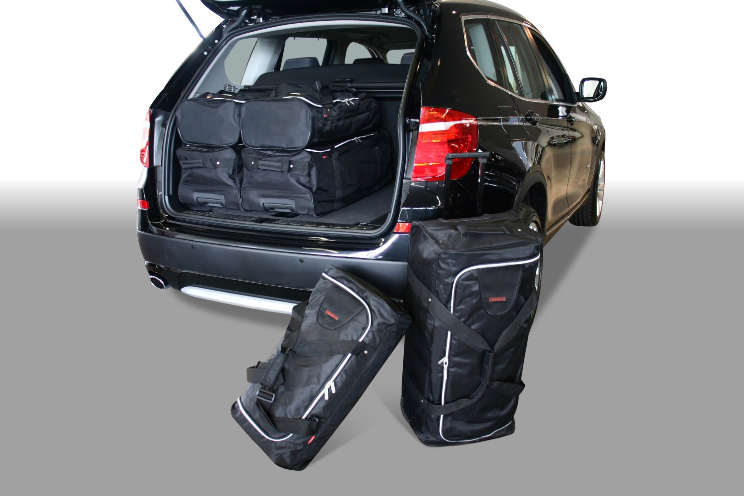 Travel bag set suitable for BMW X3 (F25) 2010-2017