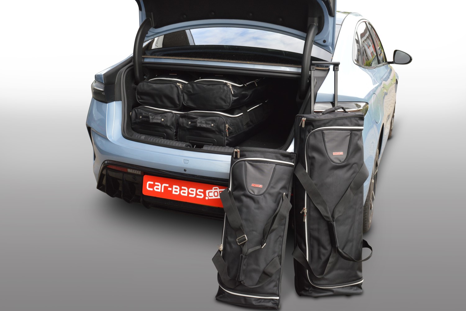 Travel bag set suitable for BYD Seal 2022-present 4-door saloon