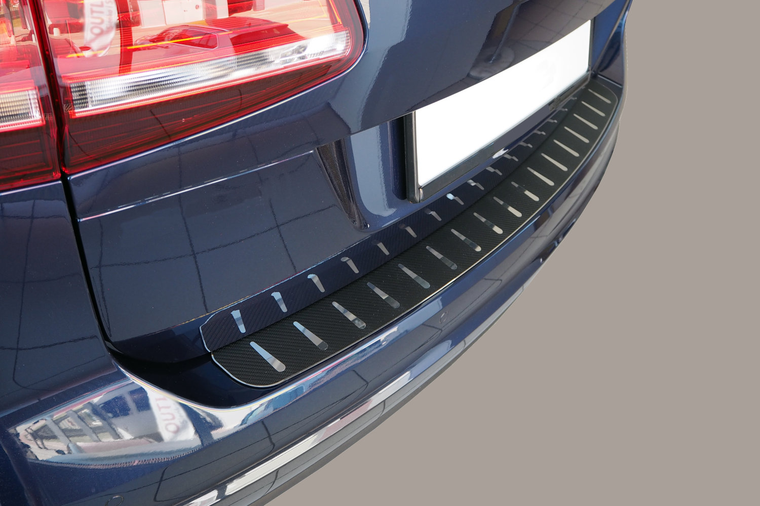 Bumperbeschermer geschikt voor Nissan Tiida - Versa - Latio (C11) 2004-2011 4-deurs sedan RVS - carbon folie
