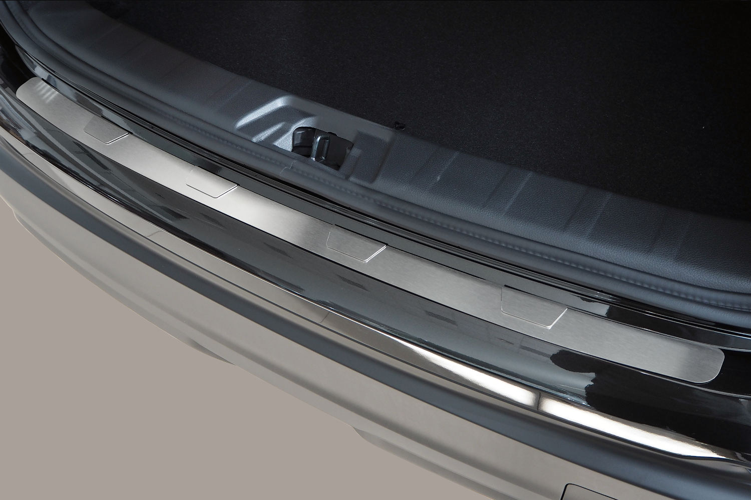 Bumperbeschermer geschikt voor Nissan Tiida - Versa - Latio (C11) 2004-2011 4-deurs sedan RVS geborsteld