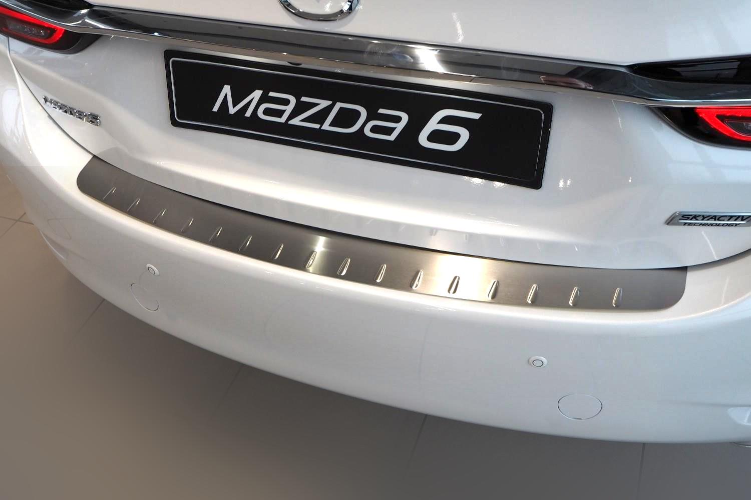 Bumperbeschermer geschikt voor Toyota Corolla (E170) 2013-2018 4-deurs sedan RVS geborsteld