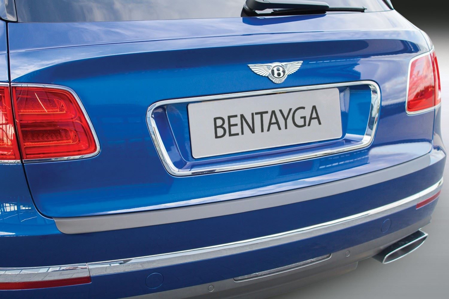 Rear bumper protector suitable for Bentley Bentayga 2016-present ABS - matt black