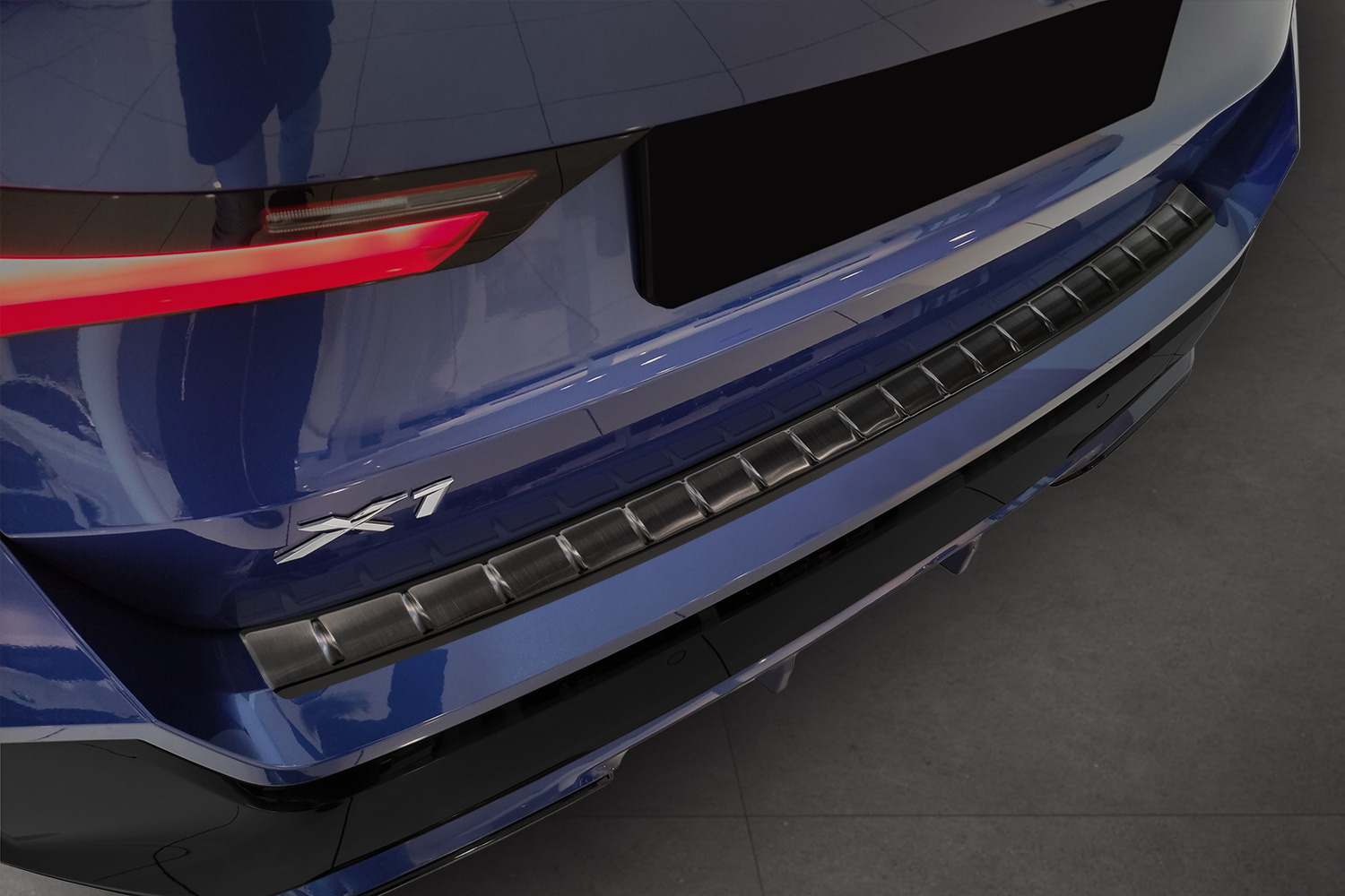 Bumperbeschermer BMW X1 (U11) 2022-heden RVS geborsteld antraciet