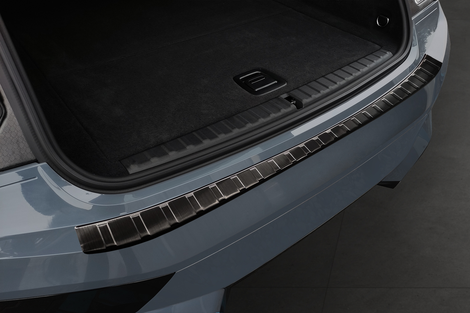 Protection de seuil de coffre BMW iX (I20) 2021-présent acier inox brossé anthracite