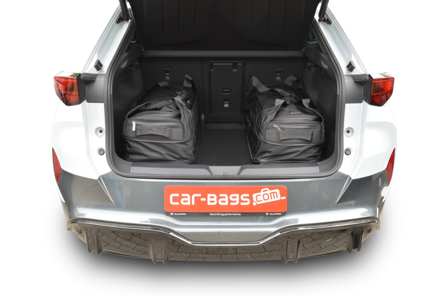 Travel bag set Cupra Tavascan 2024-present Pro.Line (2) Travel bag set Cupra Tavascan 2024-present Pro.Line (2)