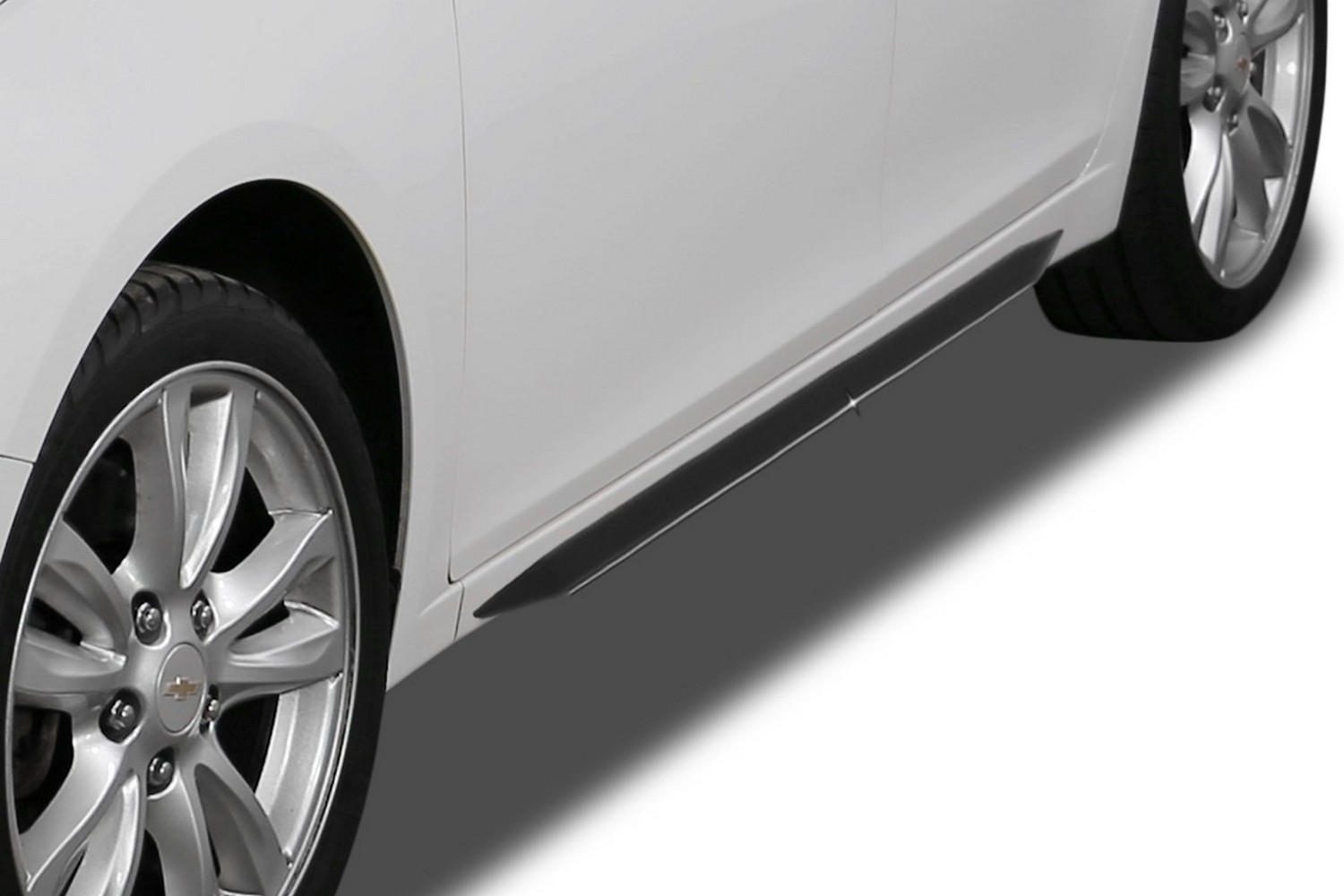 Sideskirts geschikt voor Chevrolet - Daewoo Cruze (J300) 2009-2016 4 &#38; 5-deurs &#38; wagon &#34;Slim&#34; ABS