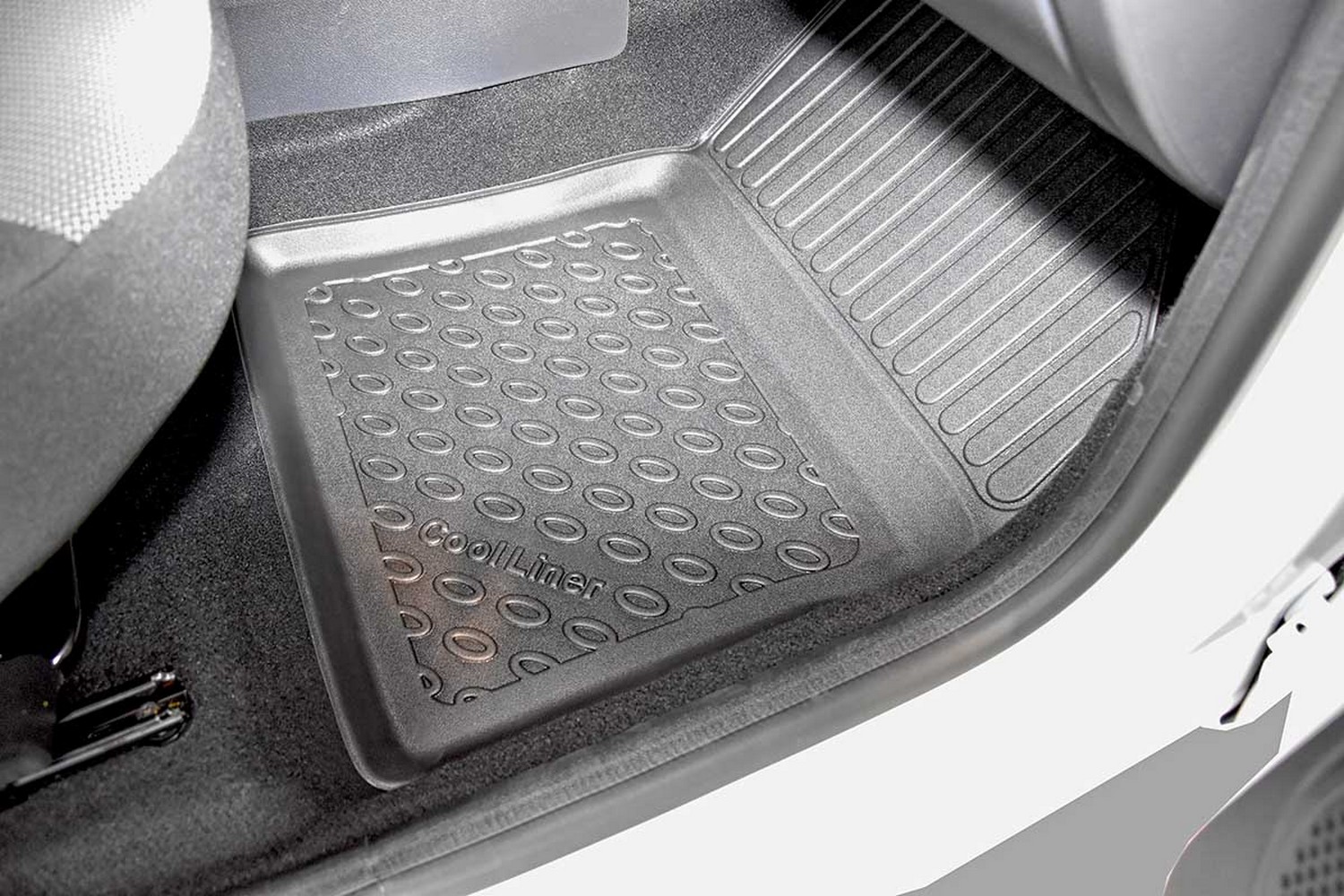 Car mats suitable for Dacia Dokker 2012-2021 Cool Liner PE/TPE rubber (DAC1DOFM-C) (3) Car mats suitable for Dacia Dokker 2012-2021 Cool Liner PE/TPE rubber (DAC1DOFM-C) (3)