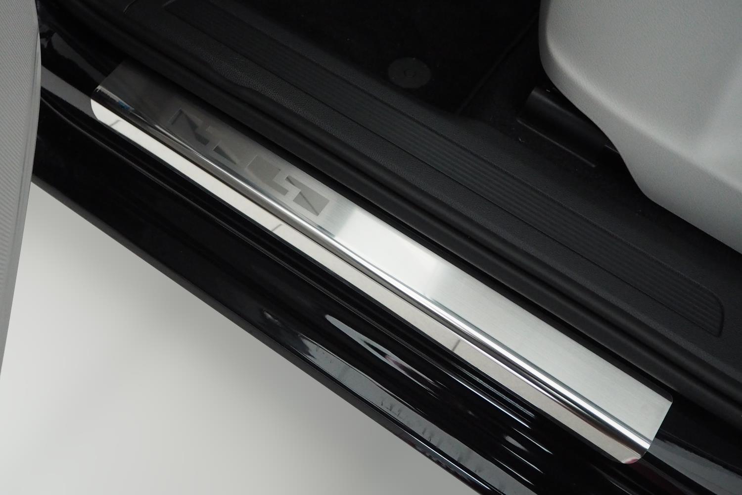 Seuils de portes Volkswagen Caddy (SB) 2020-présent acier inox brossé