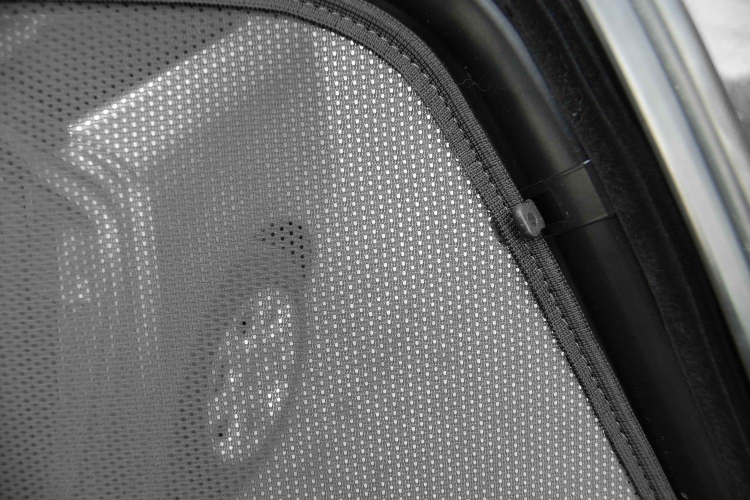 Sonnenschutz für Audi A6 Limousine: 100% passgenauer Sonniboy