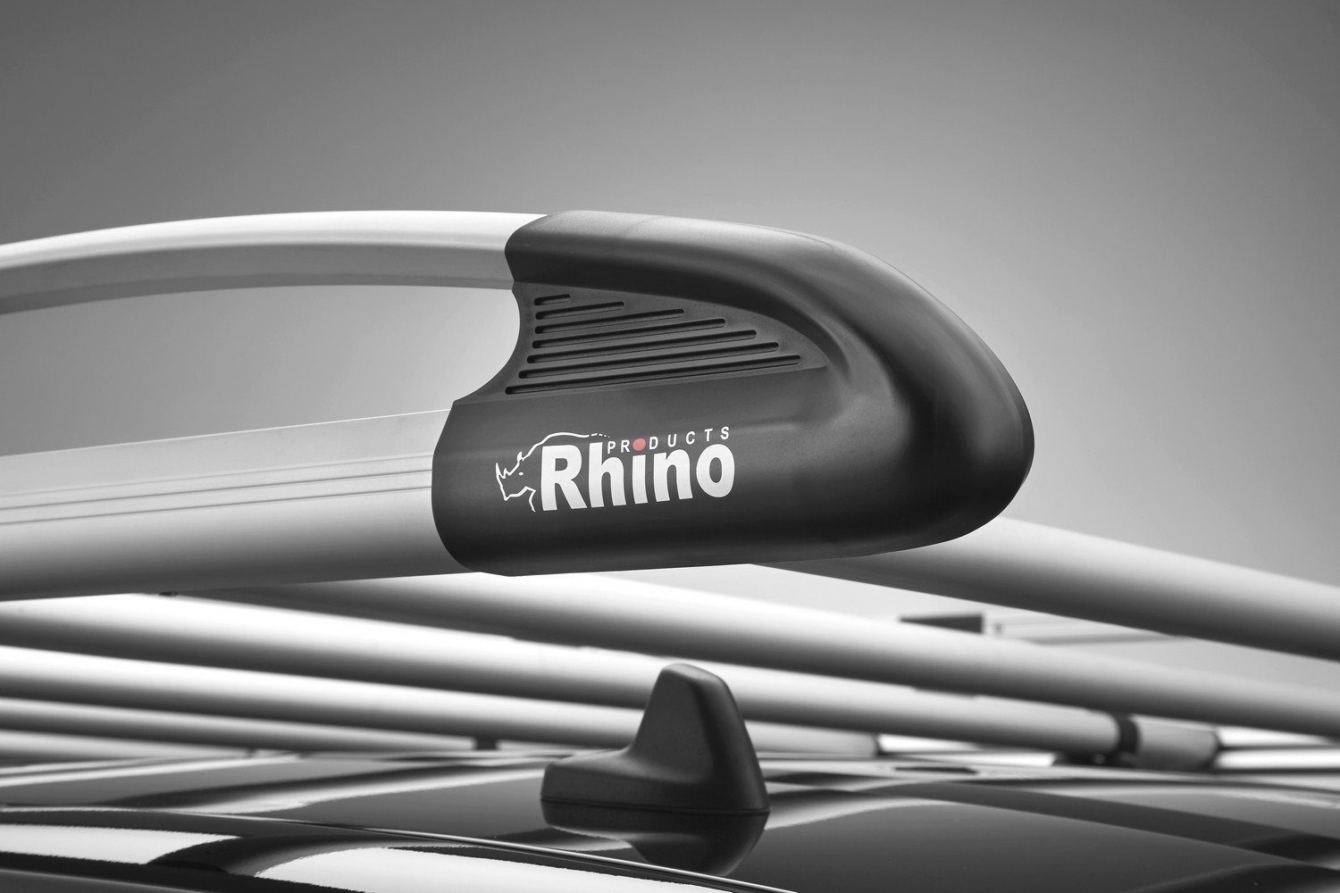 images/stories/virtuemart/product/example-roof-rack-rhino-kammrack-silver-3.jpg images/stories/virtuemart/product/example-roof-rack-rhino-kammrack-silver-3.jpg