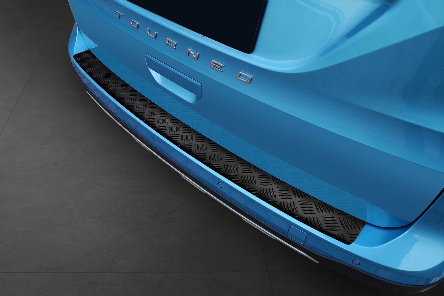 Rear bumper protector suitable for Ford Tourneo Connect III 2022-present aluminium diamond plate matt black