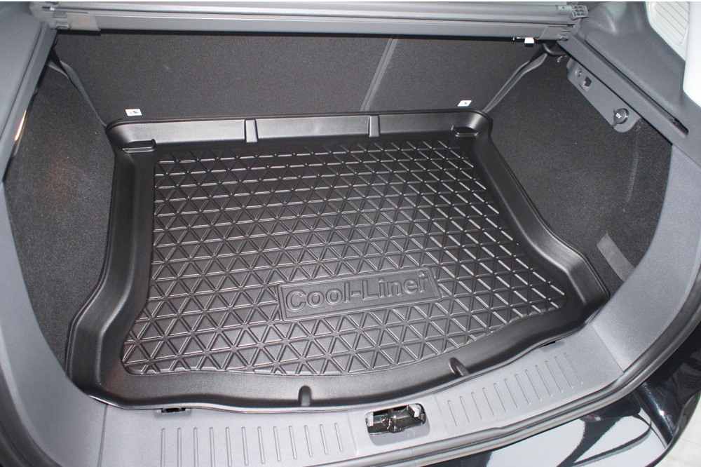 Kofferraumwanne passend für Ford Kuga ab 3/2013-3/2020 (tiefer Boden) ohne  Anti-Rutsch-Matte
