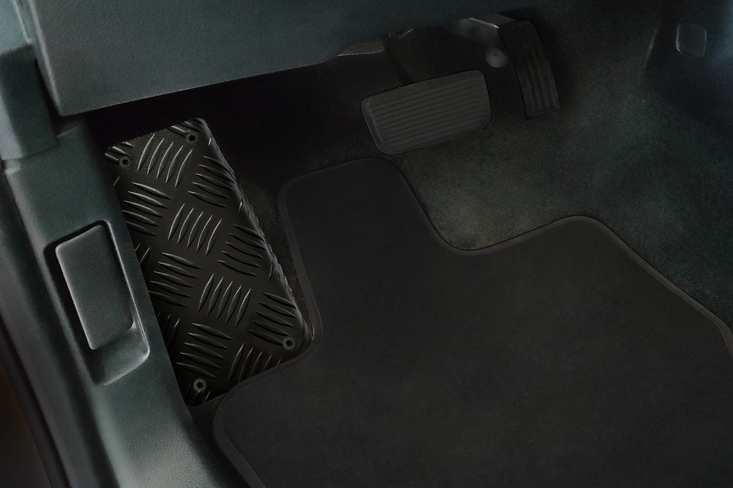 Garniture repose-pied Ford Ranger IV 2022-présent aluminium tôle larmée noir mat