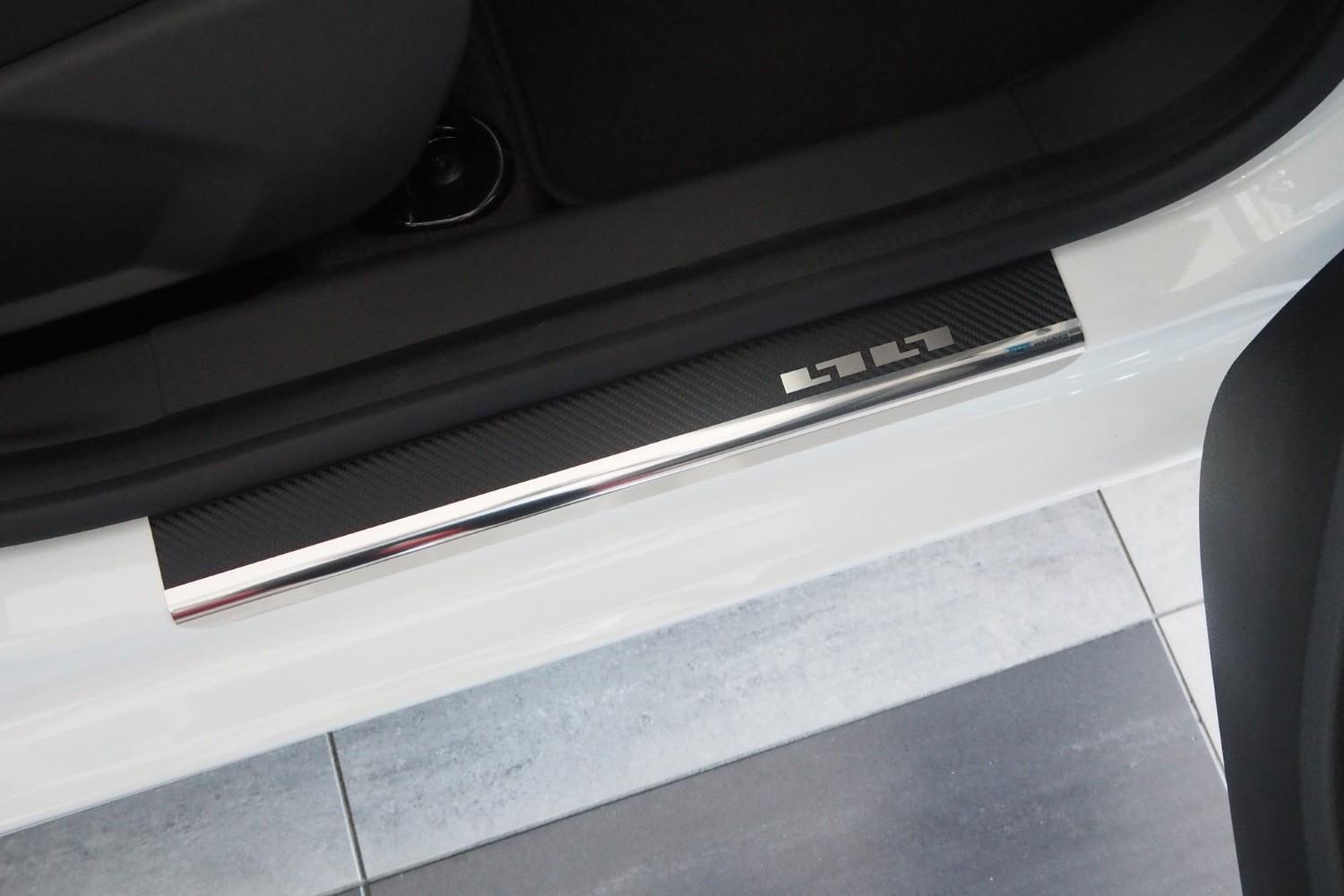 Instaplijsten geschikt voor Ford Ka+ 2016-2021 5-deurs hatchback RVS - carbon folie