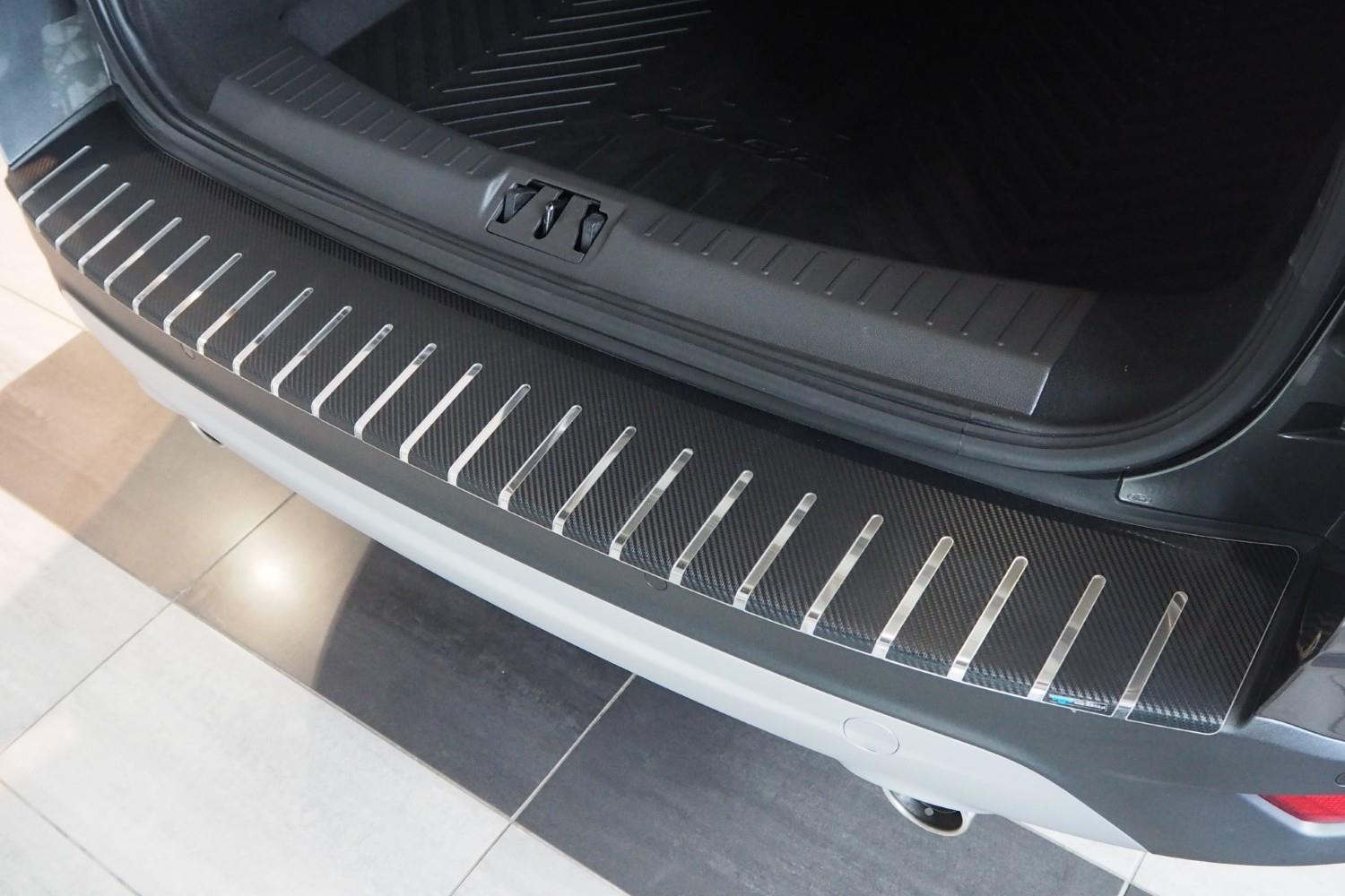 Ladekantenschutz passend für Ford Kuga II 2016-heute Edelstahl - Carbon Folie
