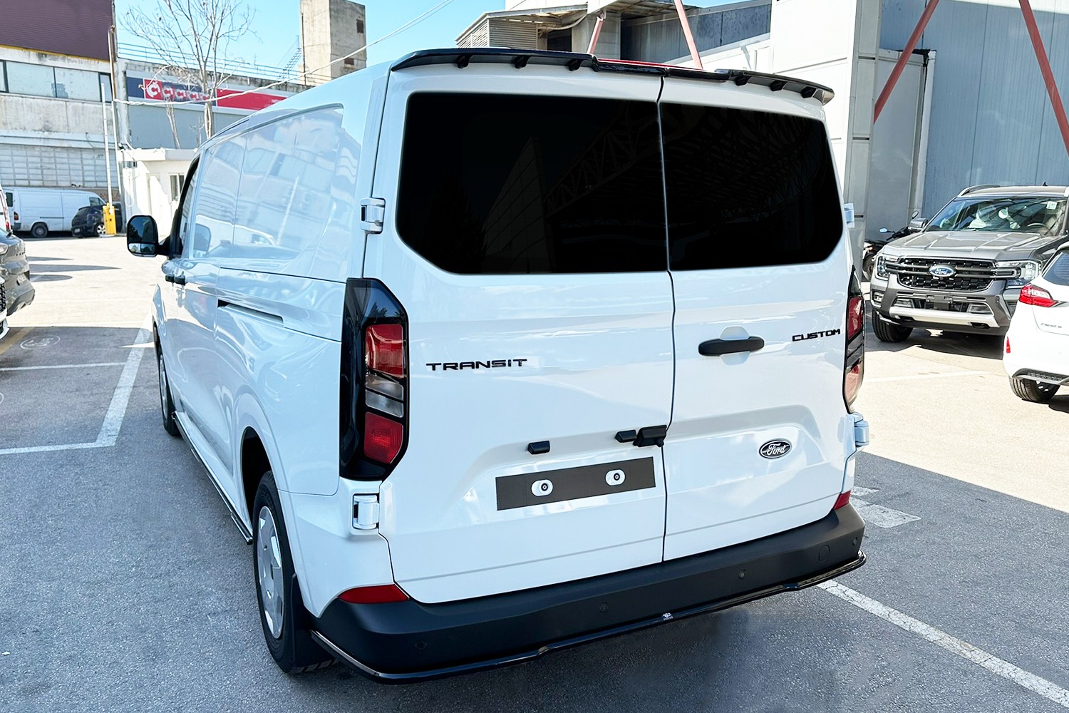 Roof spoiler Ford Transit Custom II 2022-present (3)