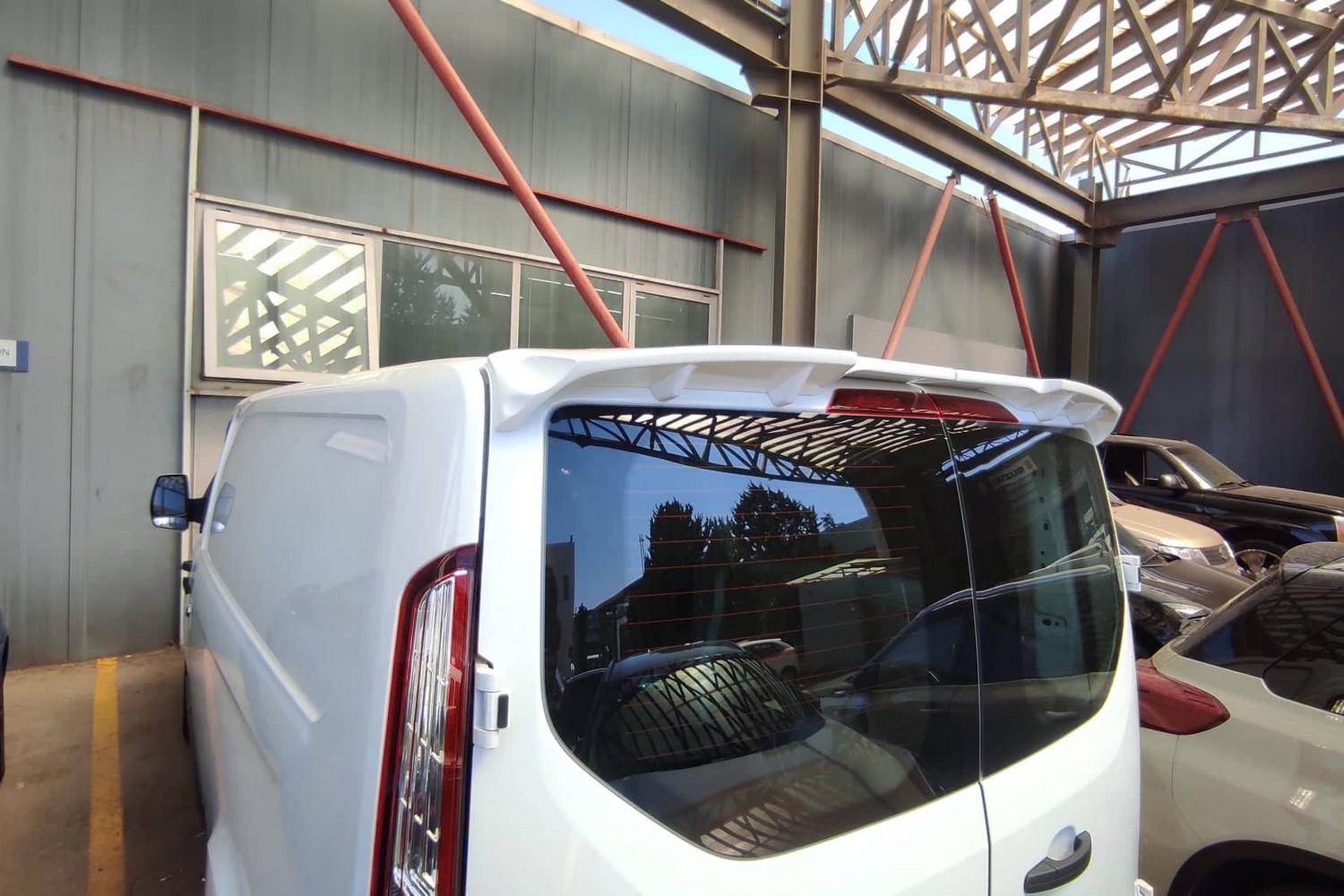 Roof spoiler suitable for Ford Transit & Tourneo Connect II 2013-2022