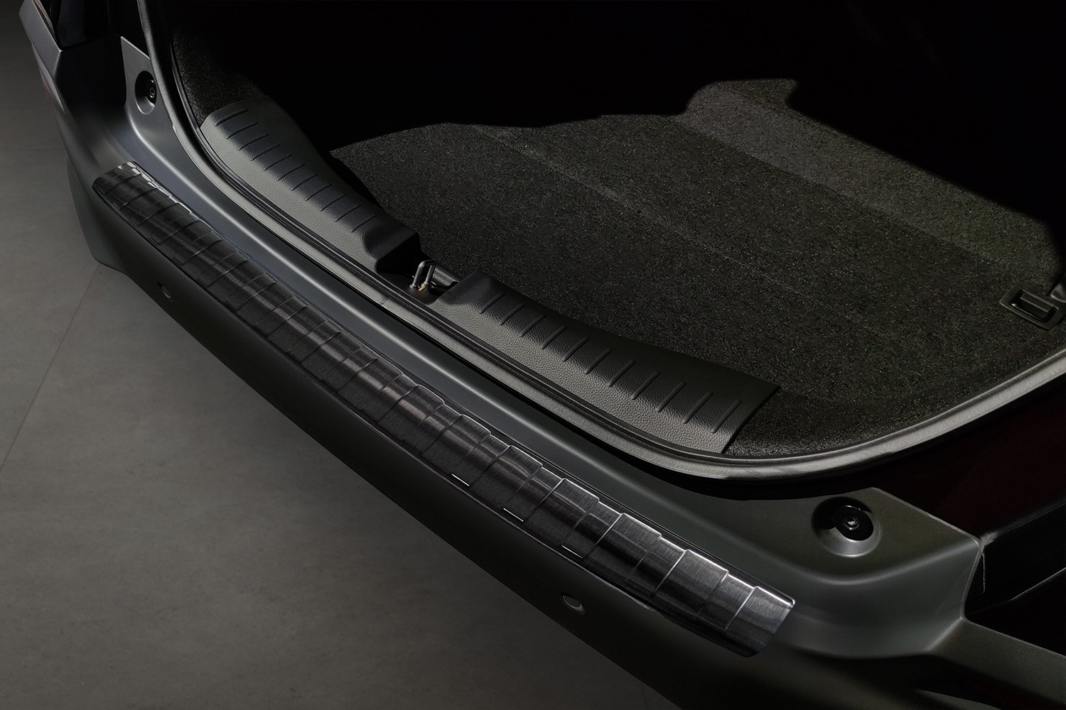 Protection de seuil de coffre convient à Honda Jazz IV 2020-présent 5 portes bicorps acier inox brossé anthracite