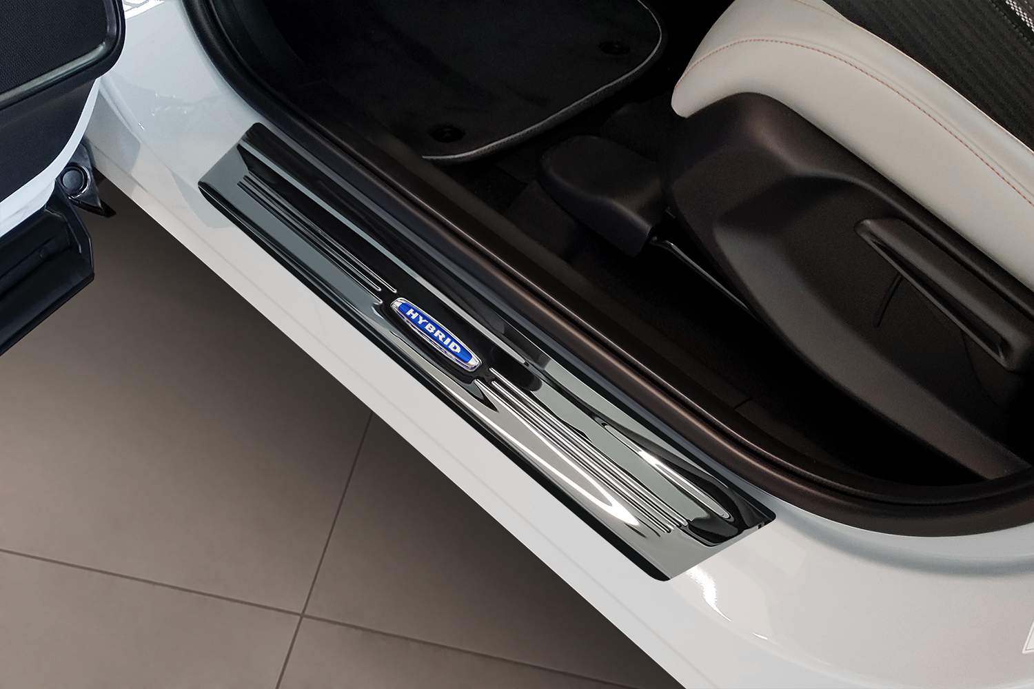 Seuils de portes Honda HR-V (RV) 2021-présent acier inox noir brillant 4 pièces