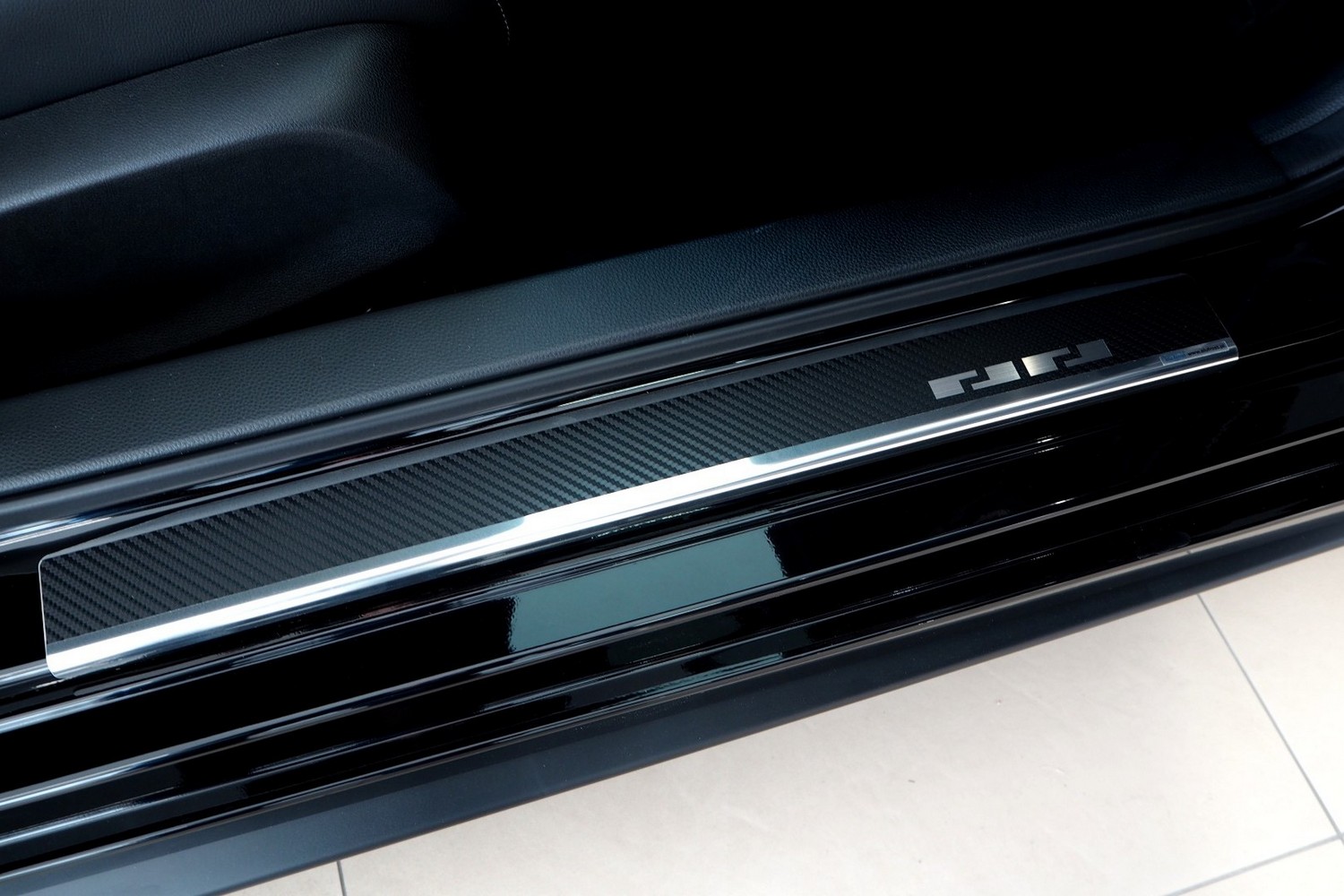 Seuils de portes convient à Honda Civic XI 2021-présent 5 portes bicorps acier inox - feuille de carbone