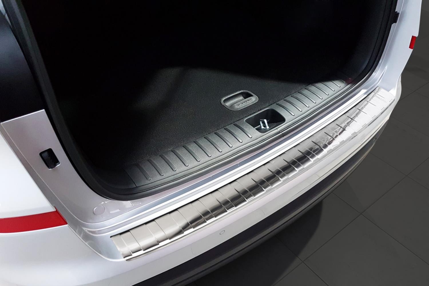 Rear bumper protector Hyundai Tucson (TL) stainless steel CPE