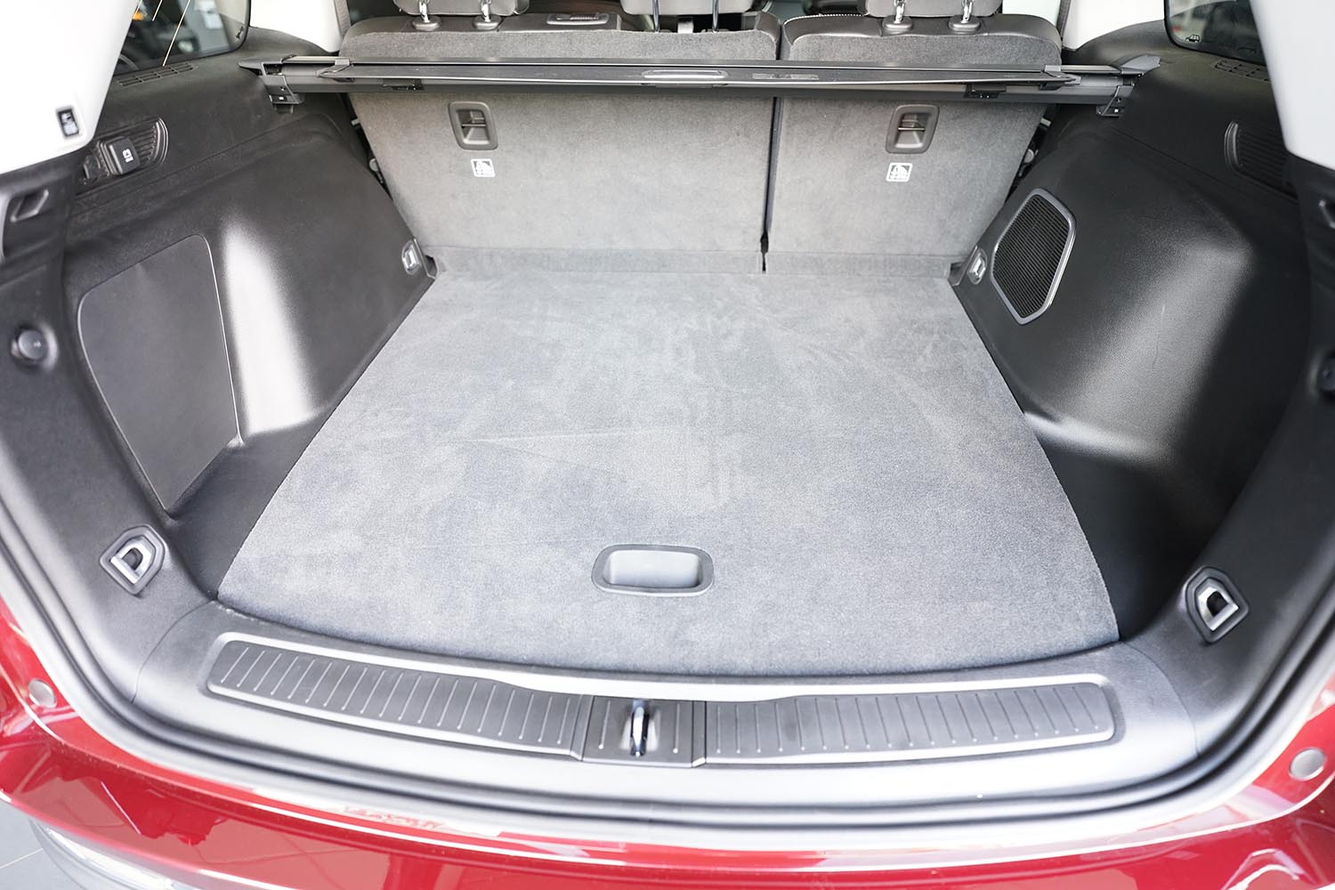 Boot mat suitable for Jeep Grand Cherokee V (WL) 2021-present Cool Liner anti slip PE/TPE rubber