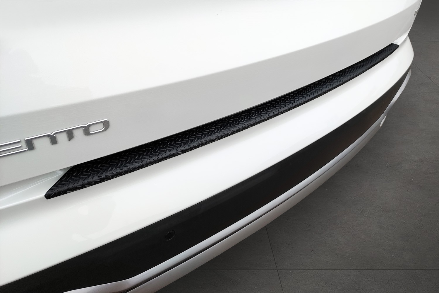 Bumperbeschermer Kia Sorento (MQ4) 2020-heden aluminium traanplaat mat zwart