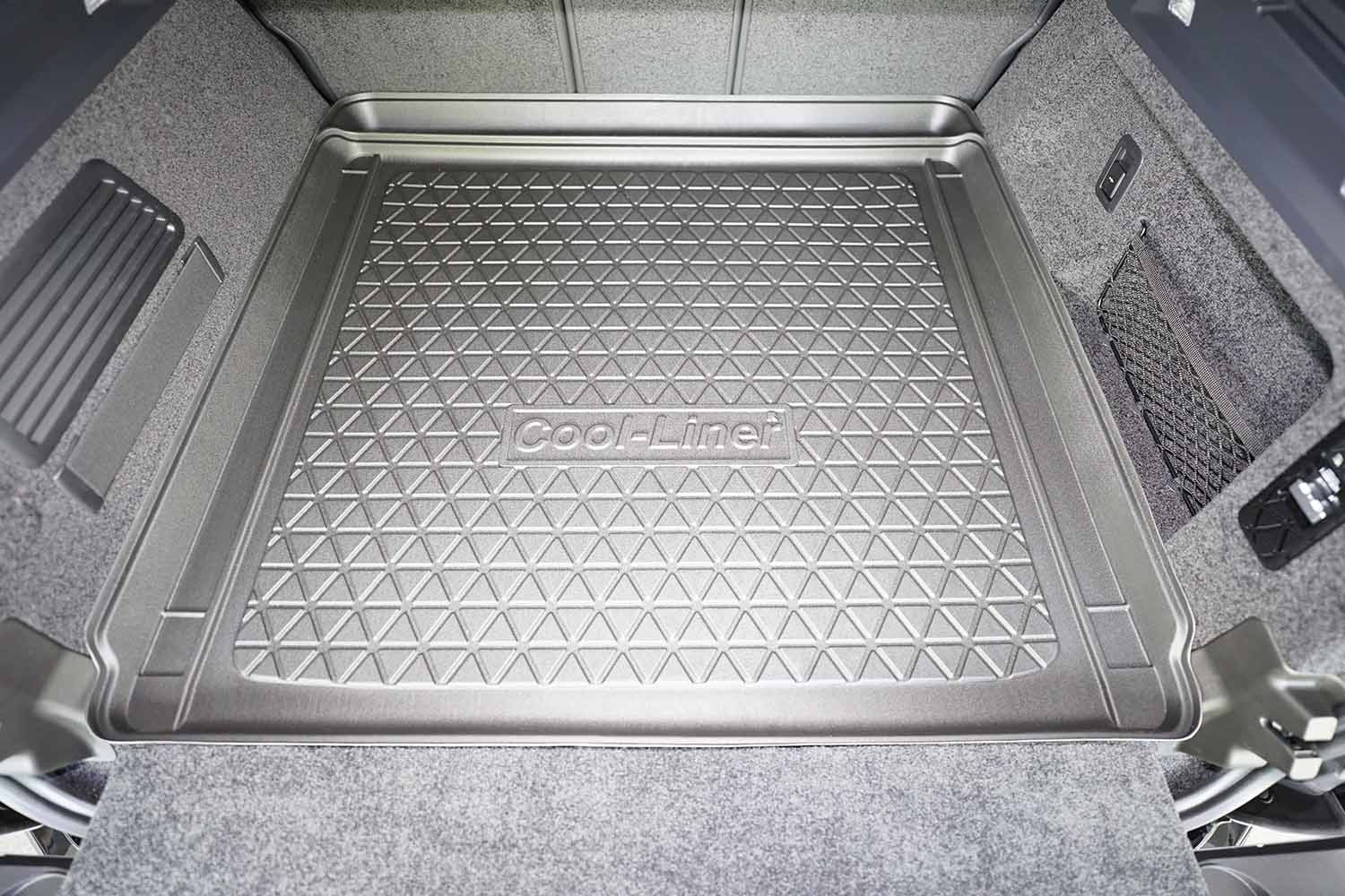 Boot mat suitable for Range Rover V (L460) 2021-present Cool Liner anti slip PE/TPE rubber