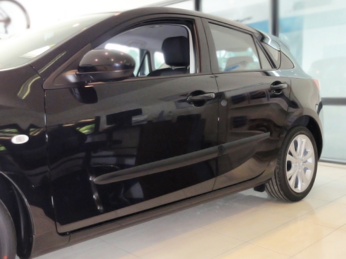 Seitenschutzleisten Mazda3 (BL) 2009-2013 4 & 5-Türer Set