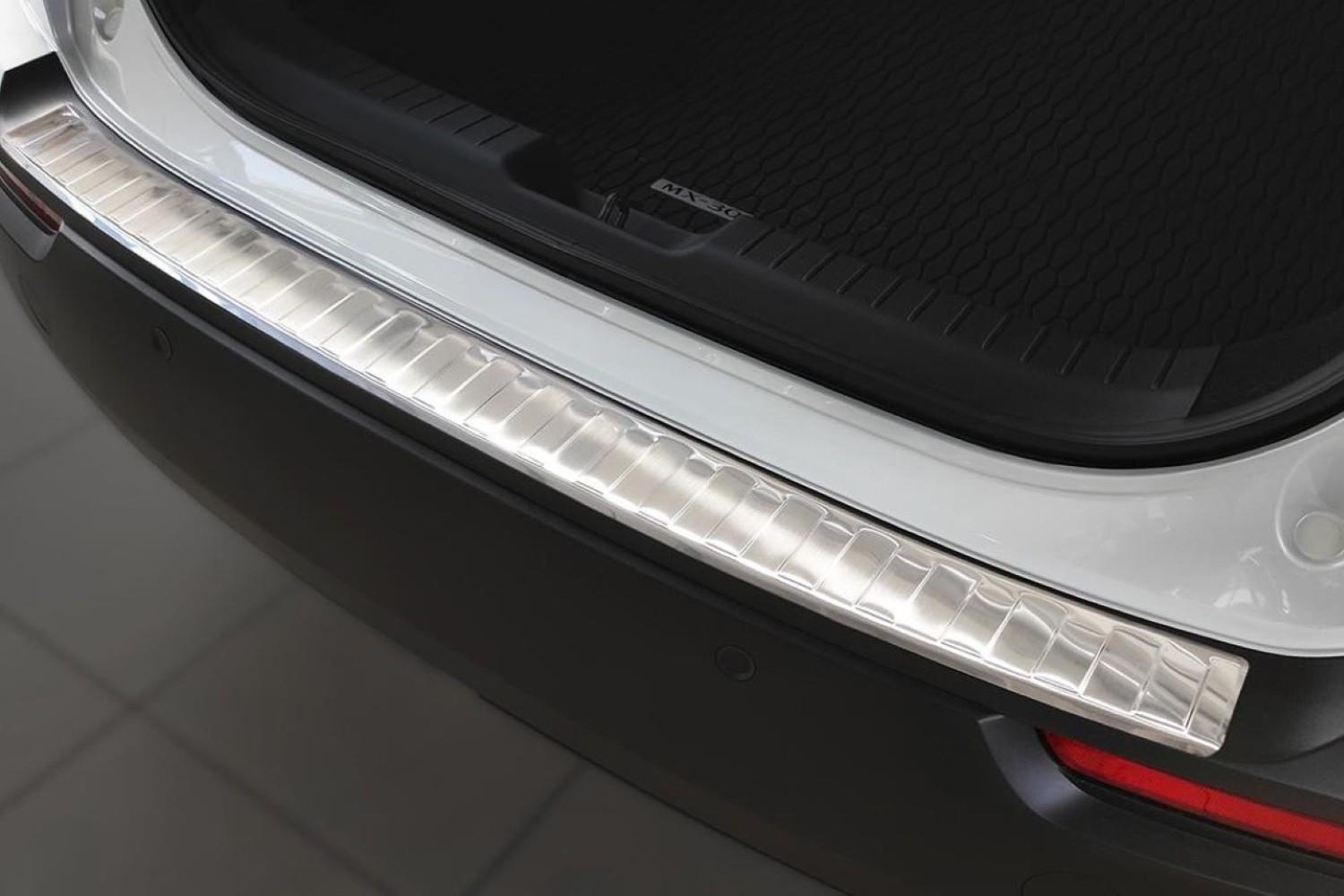 Protection de seuil de coffre Mazda MX-30 (DR) 2020-présent acier inox brossé