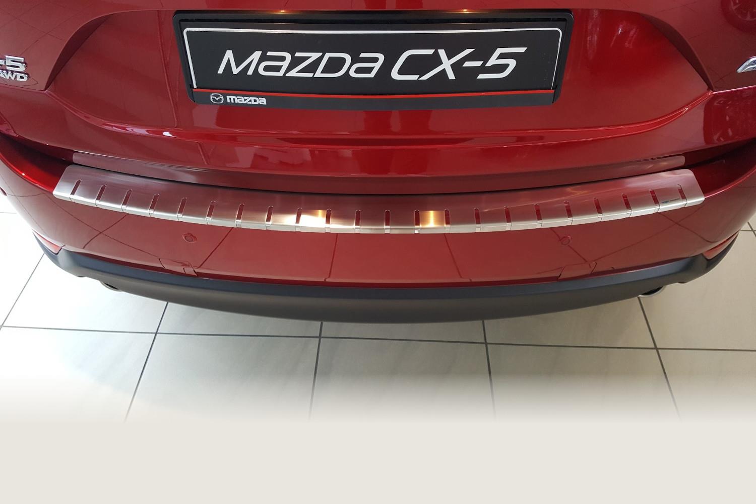 Ladekantenschutz Mazda CX-5 (KF) 2017-heute Edelstahl gebürstet