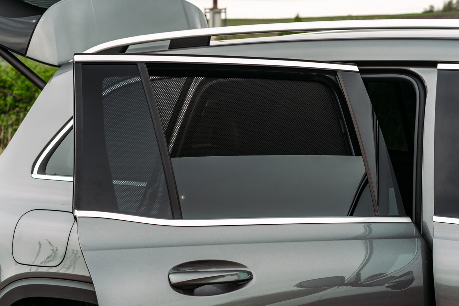 Sun shades suitable for Mercedes-Benz EQB (X243) 2021-present Car Shades - rear side doors
