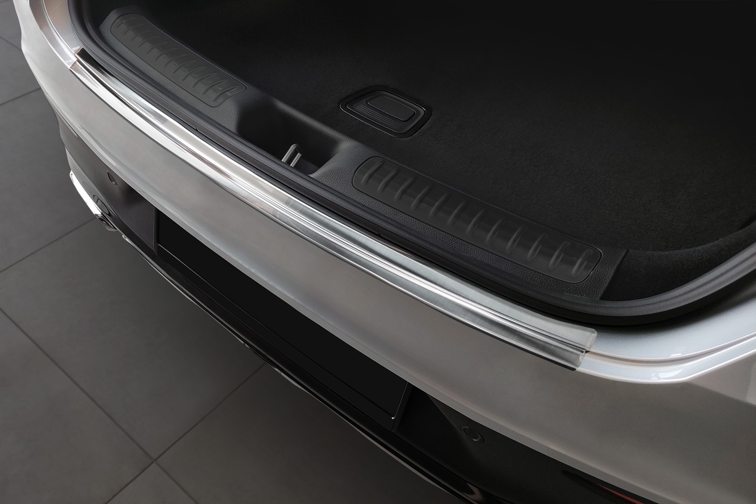 Rear bumper protector suitable for Mercedes-Benz GLC Coupé (C254) 2022-present stainless steel brushed