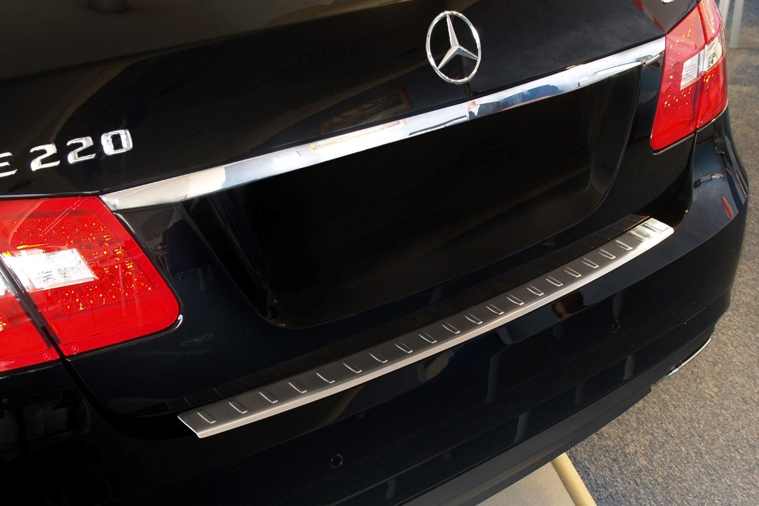 Rear bumper protector suitable for Mercedes-Benz E-Class (W212) 2009-2013 4-door saloon stainless steel brushed
