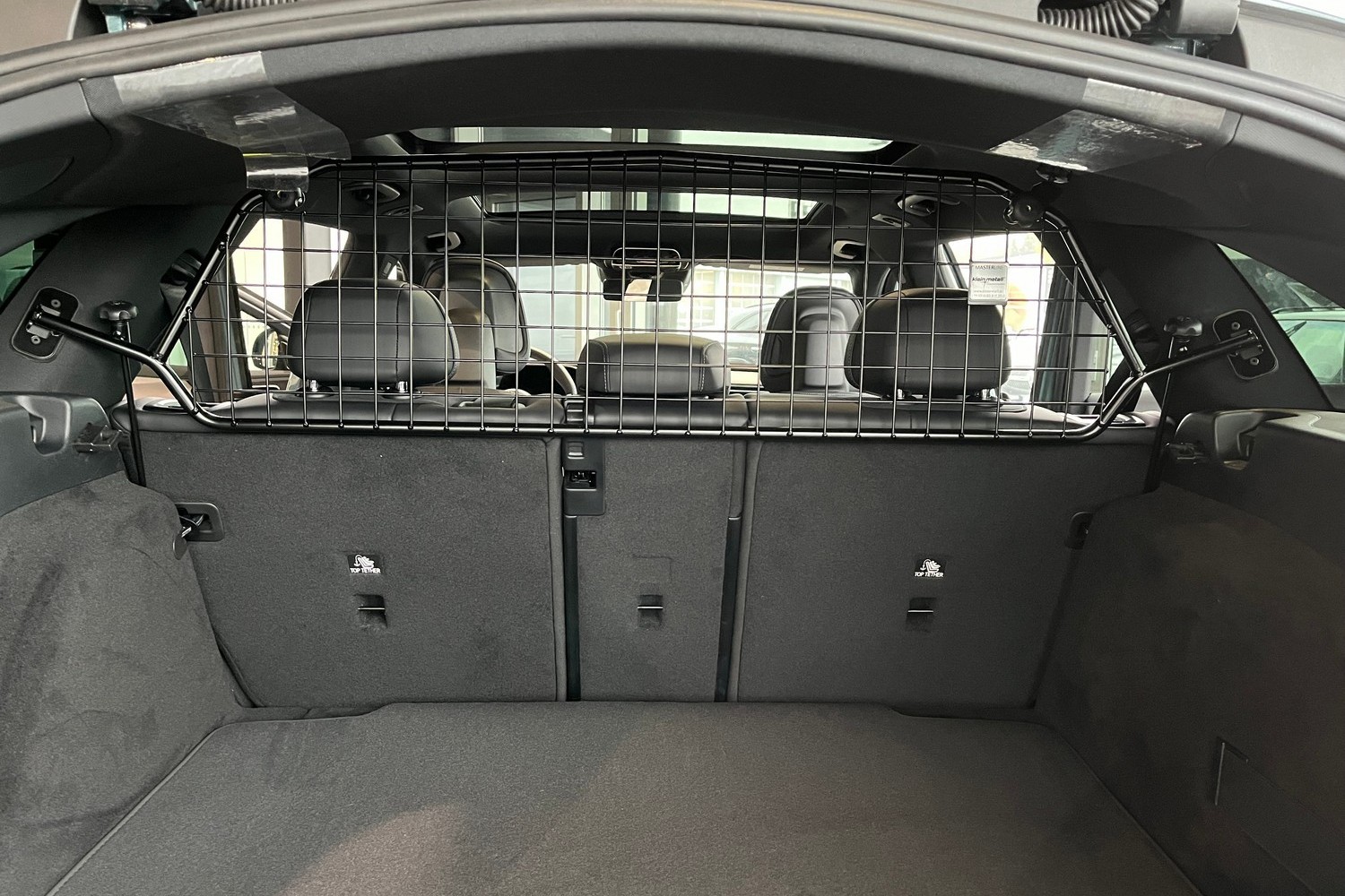 Dog guard suitable for Mercedes-Benz E-Class estate (S214) 2023-present wagon Kleinmetall Masterline