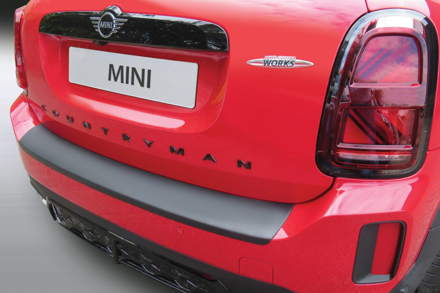 Protection de seuil de coffre Mini One - Cooper (F55 - F56 - MkIII) 2014-présent 5 portes bicorps ABS - noir mat