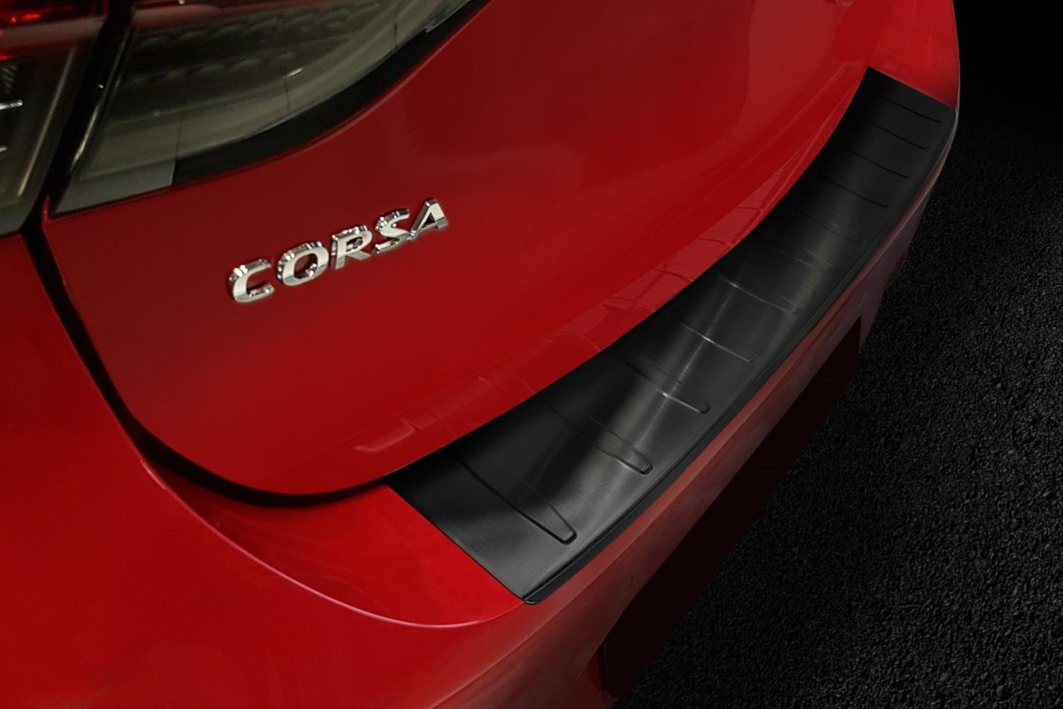 Protection de seuil de coffre Opel Corsa F 2019-présent 5 portes bicorps acier inox brossé anthracite