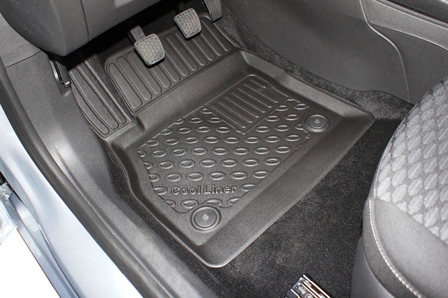 Car mats suitable for Opel Astra K 2015-present 5-door hatchback Cool Liner PE/TPE rubber (OPE5ASFM-C) (2) Car mats suitable for Opel Astra K 2015-present 5-door hatchback Cool Liner PE/TPE rubber (OPE5ASFM-C) (2)