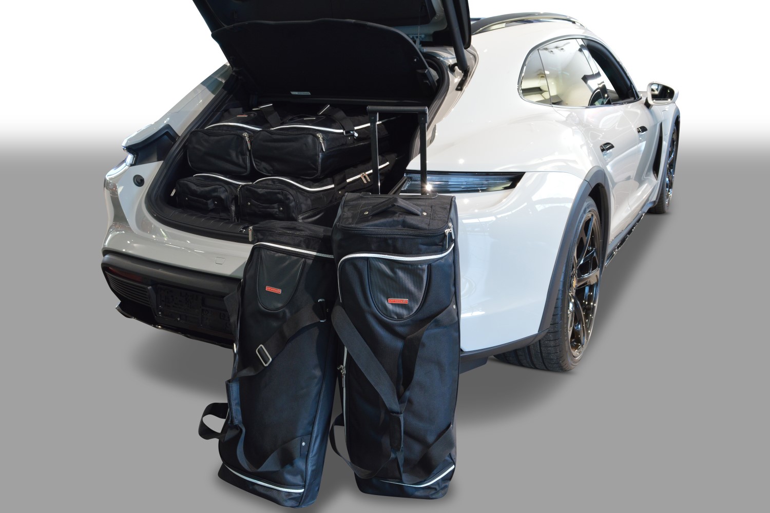 Travel bag set suitable for Porsche Taycan Sport Turismo - Cross Turismo 2021-present 5-door hatchback